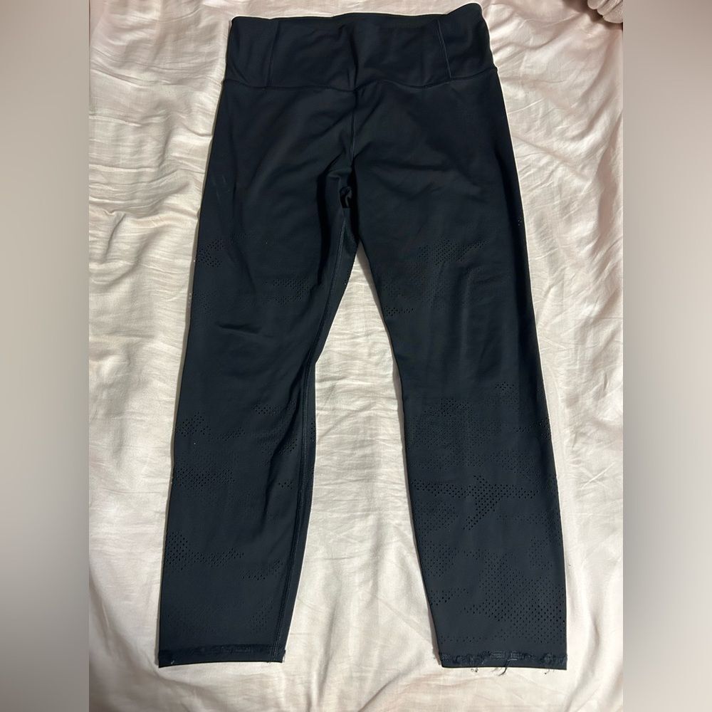 Athleta Persistence Laser Cut 7/8 Black Leggings Size L